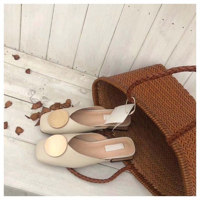 2020 Brand Designer Women Slippers Slip On Mules Flat Heel Casual Shoes British Buckle Slides Wooden Block Heels Summer Footwear