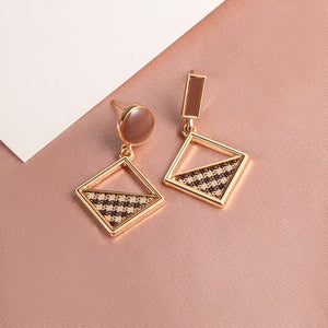 Round Dangle Geometric Drop Earrings For Women